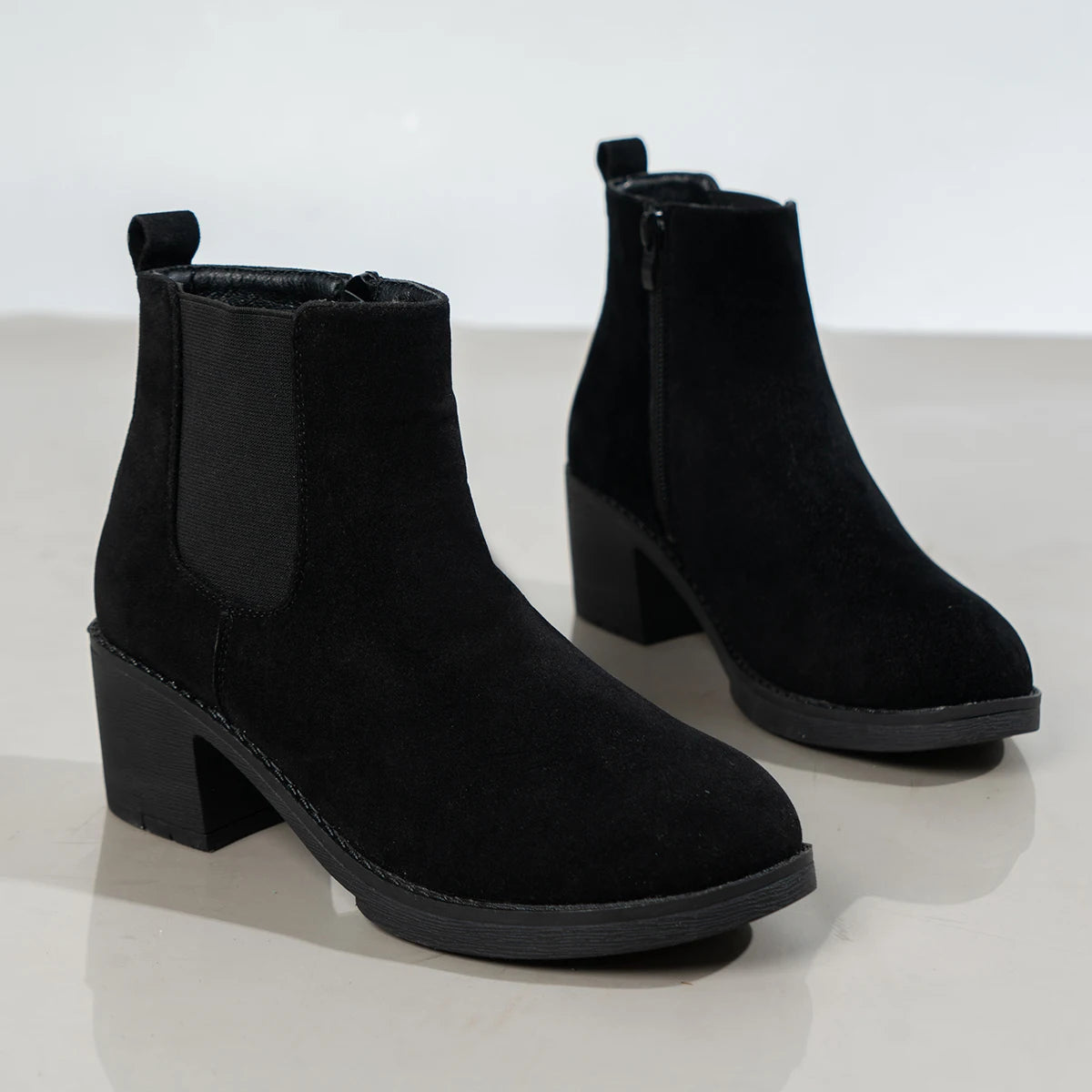 Langlebige und stützende orthopädische Stiefel