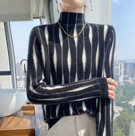 MW | Pullover mit halbhohem Halsausschnitt