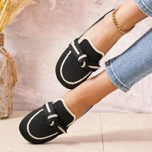 Modische und stützende orthopädische Turnschuhe