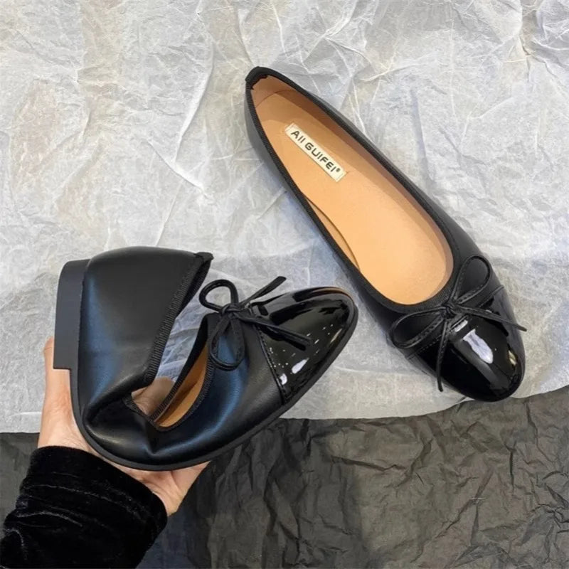 Bequeme und modische orthopädische Ballerinas