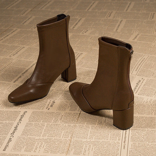 Maßgeschneiderte und bequeme orthopädische Absätze