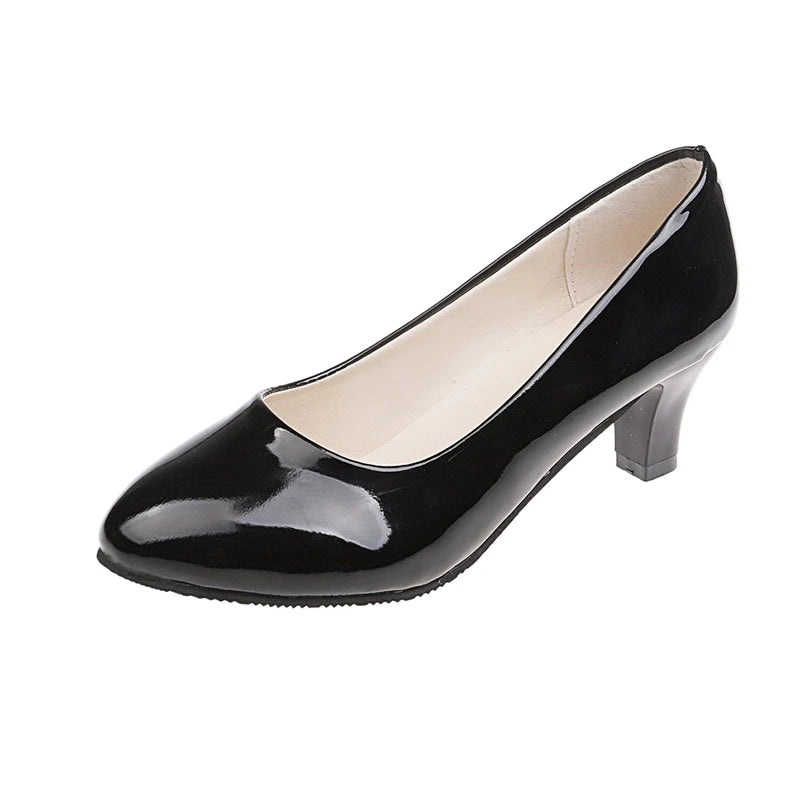 Bequeme und modische orthopädische Absätze