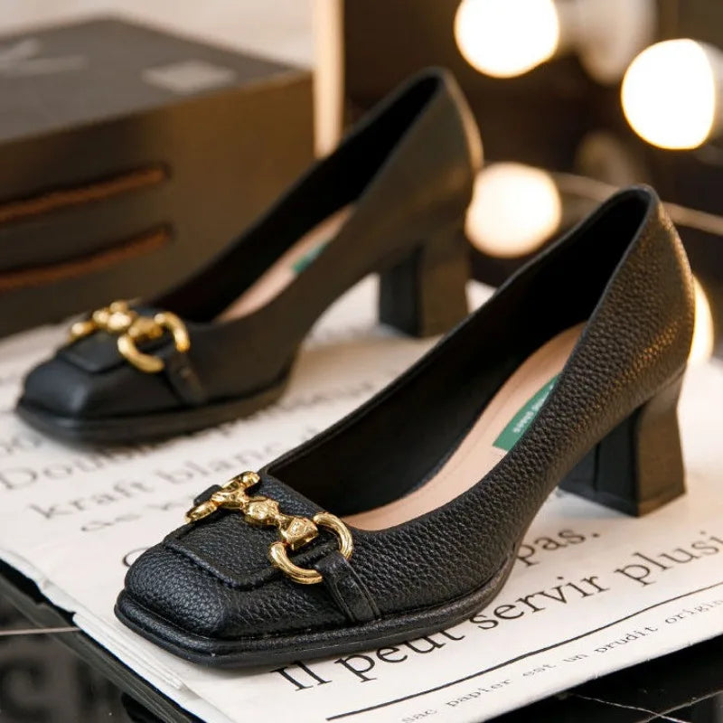 Bequeme und modische orthopädische Schuhe