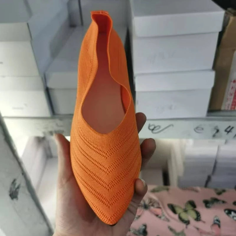 Bequeme und modische orthopädische Slipper