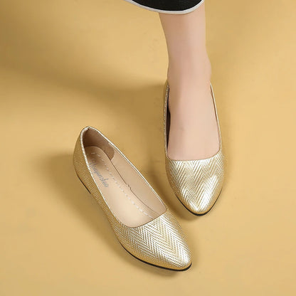 Elegante und stützende orthopädische Turnschuhe