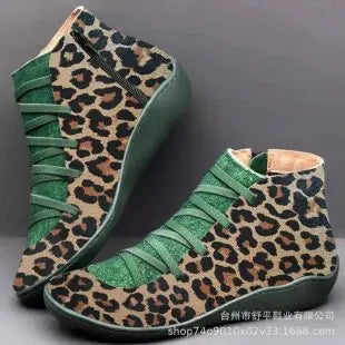 Bequeme und modische orthopädische Stiefel