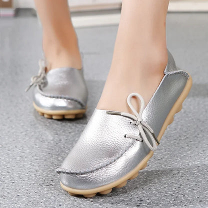 Elegante und stützende orthopädische Ballerinas