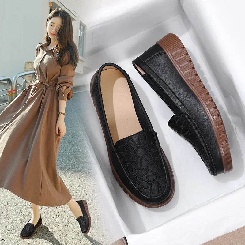 Lässige und stützende orthopädische Turnschuhe