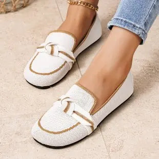 Modische und stützende orthopädische Turnschuhe