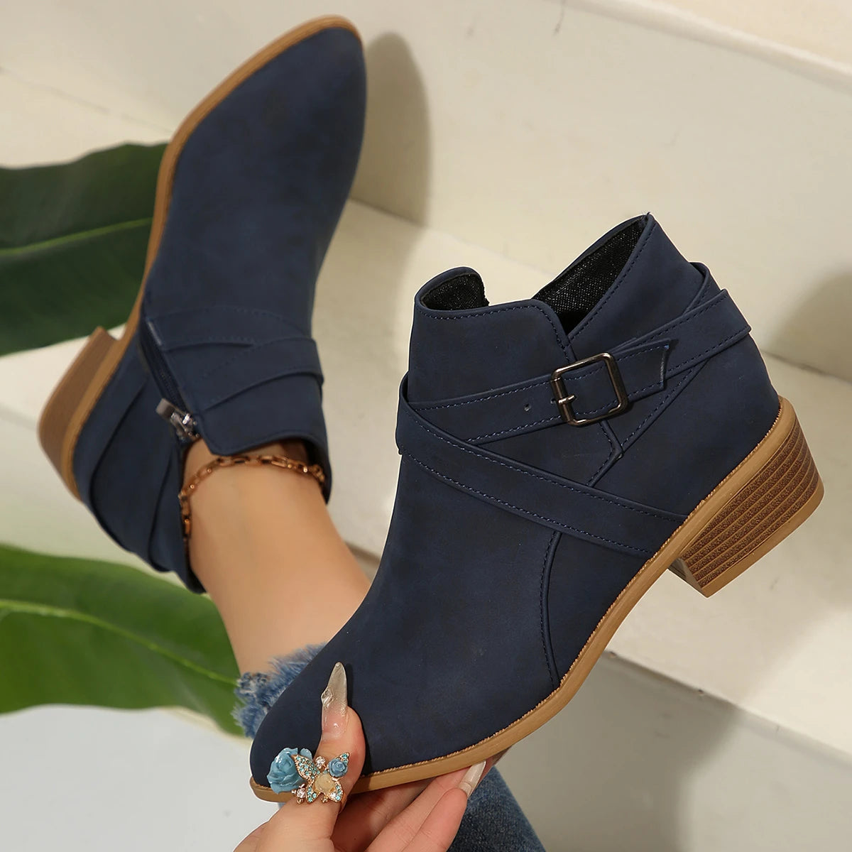 Vielseitige und stützende orthopädische Stiefel