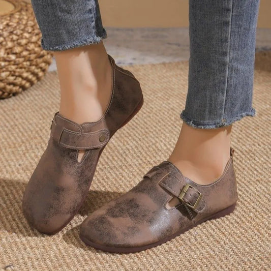 Elegante und stützende orthopädische Turnschuhe