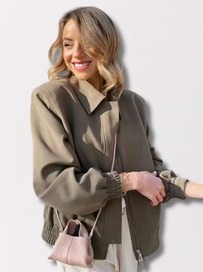 MW | warm wattierte Damen-Kapuzenjacke