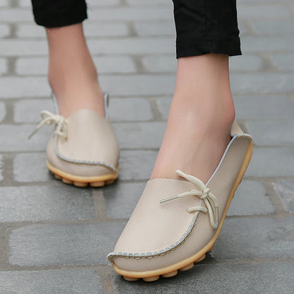 Modische und stützende orthopädische Ballerinas