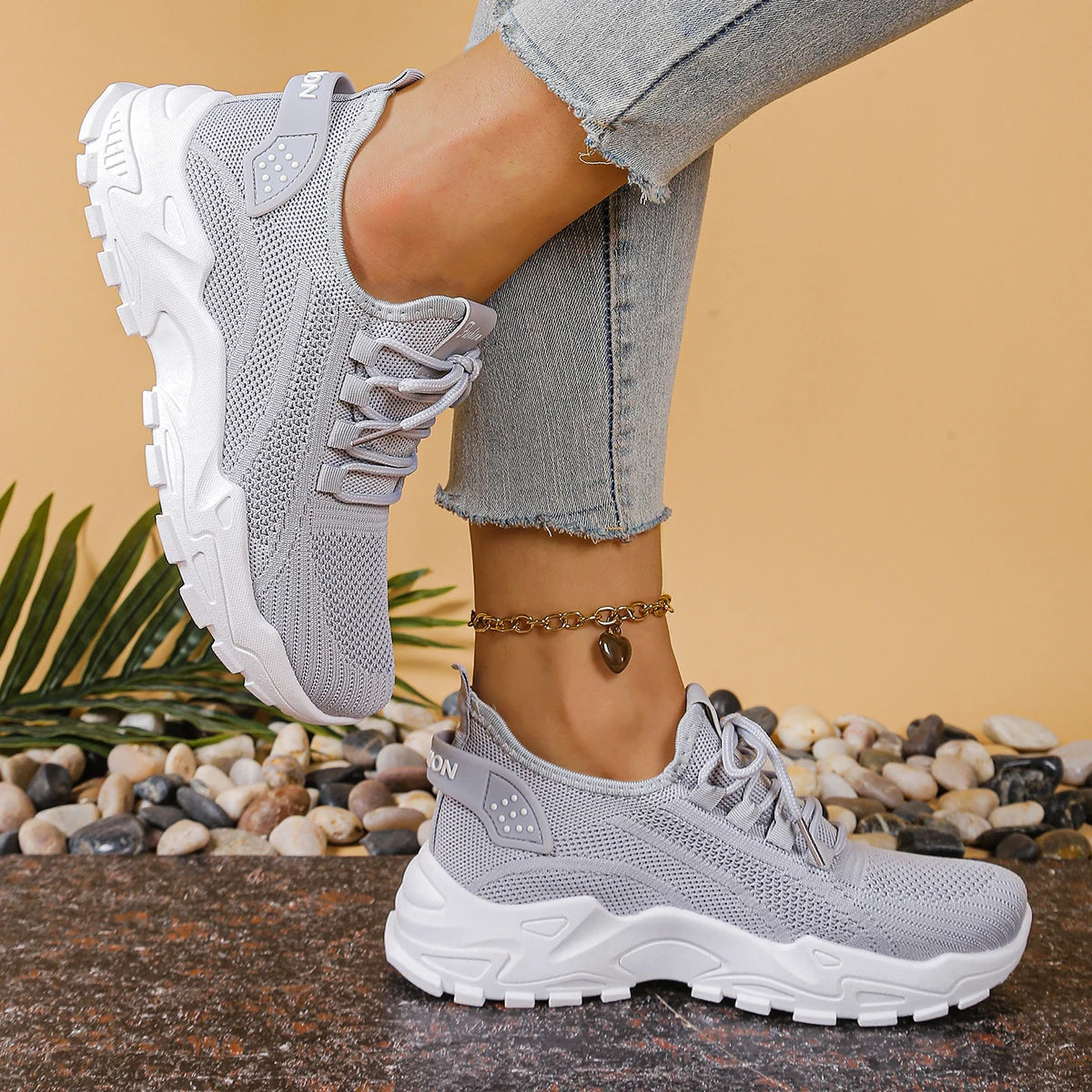 Bequeme und modische orthopädische Schuhe