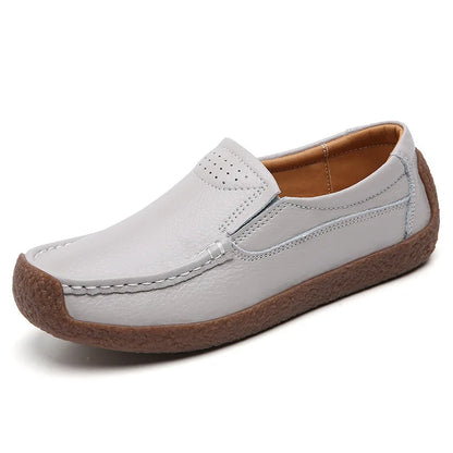 Elegante und stützende orthopädische Slipper