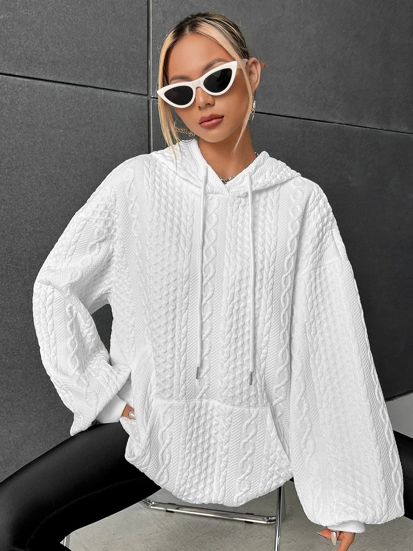 MW | Stylischer bequemer Hoodie