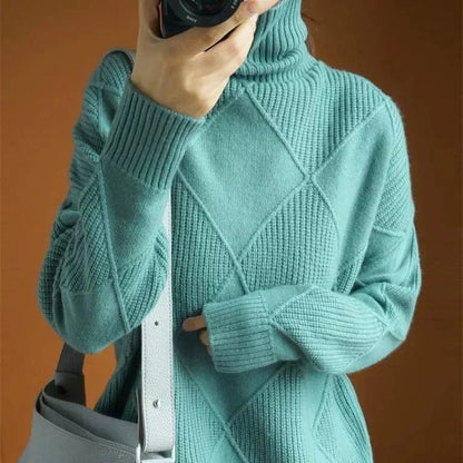 MW | Stylischer Rollkragenpullover